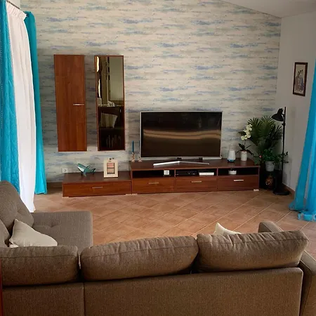 Апартаменты Penthouse Ria